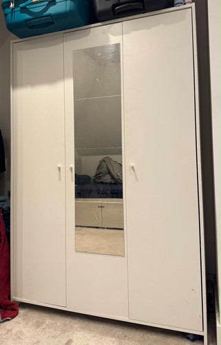 White door freestanding - white,